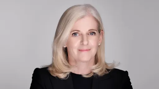 Portrait image of Lucy Kueng (head and shoulders)
